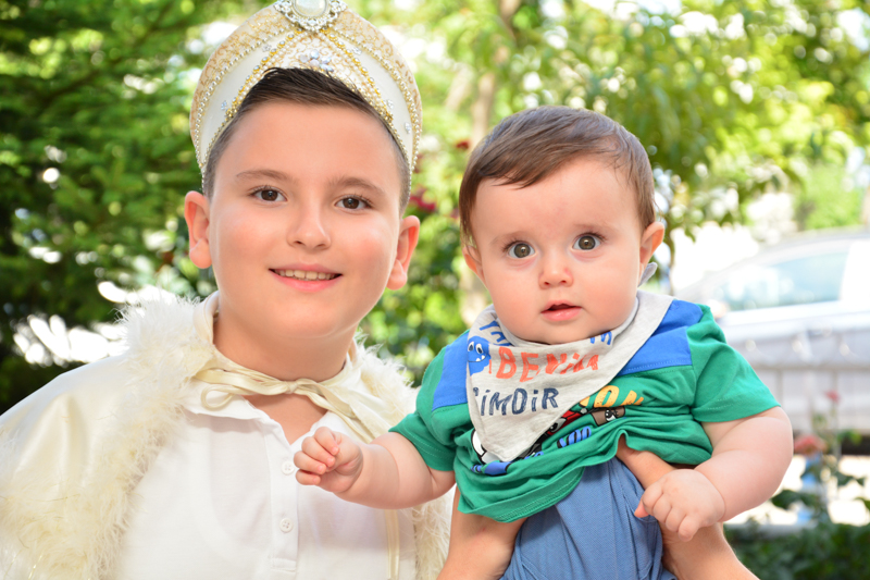 Çocuklar Ne Zaman Sünnet Yapılmalıdır?